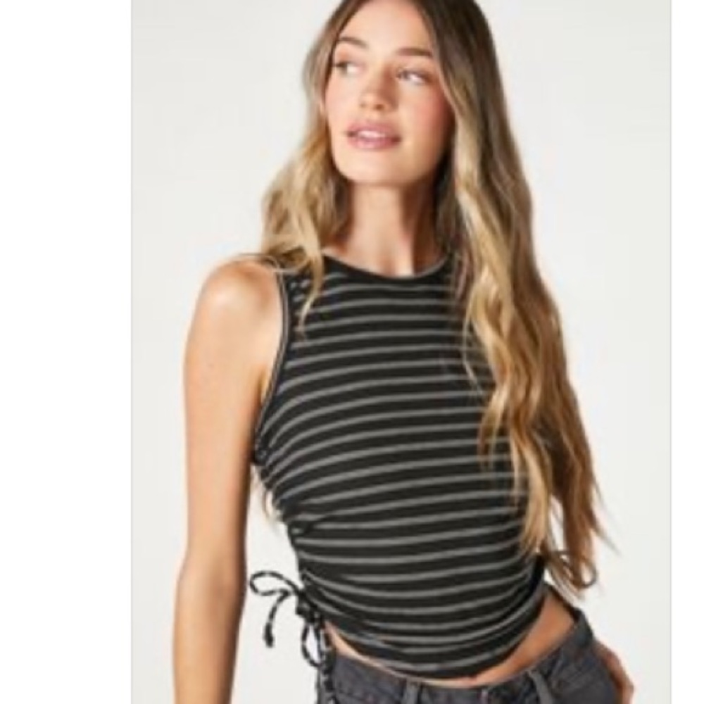 Striped Drawstring
Tank Top
